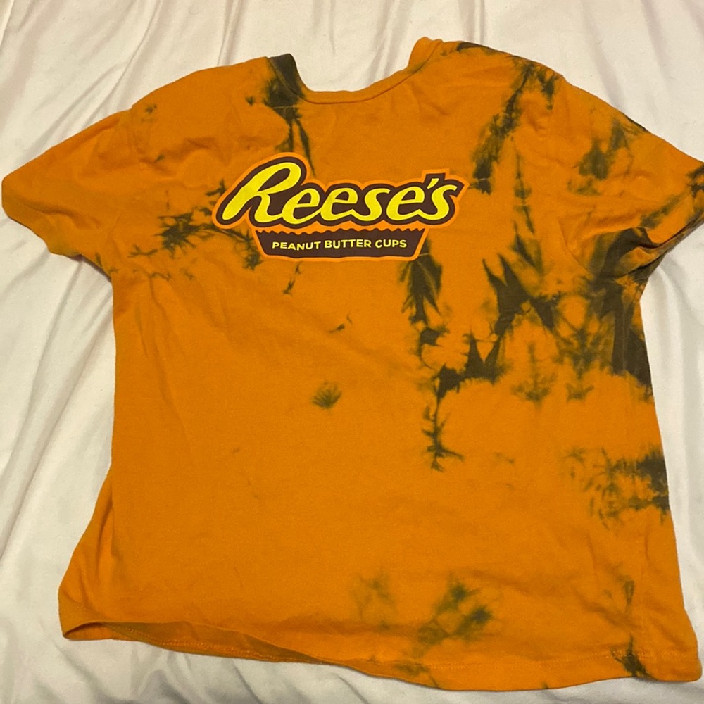 tie dye reese’s shirt